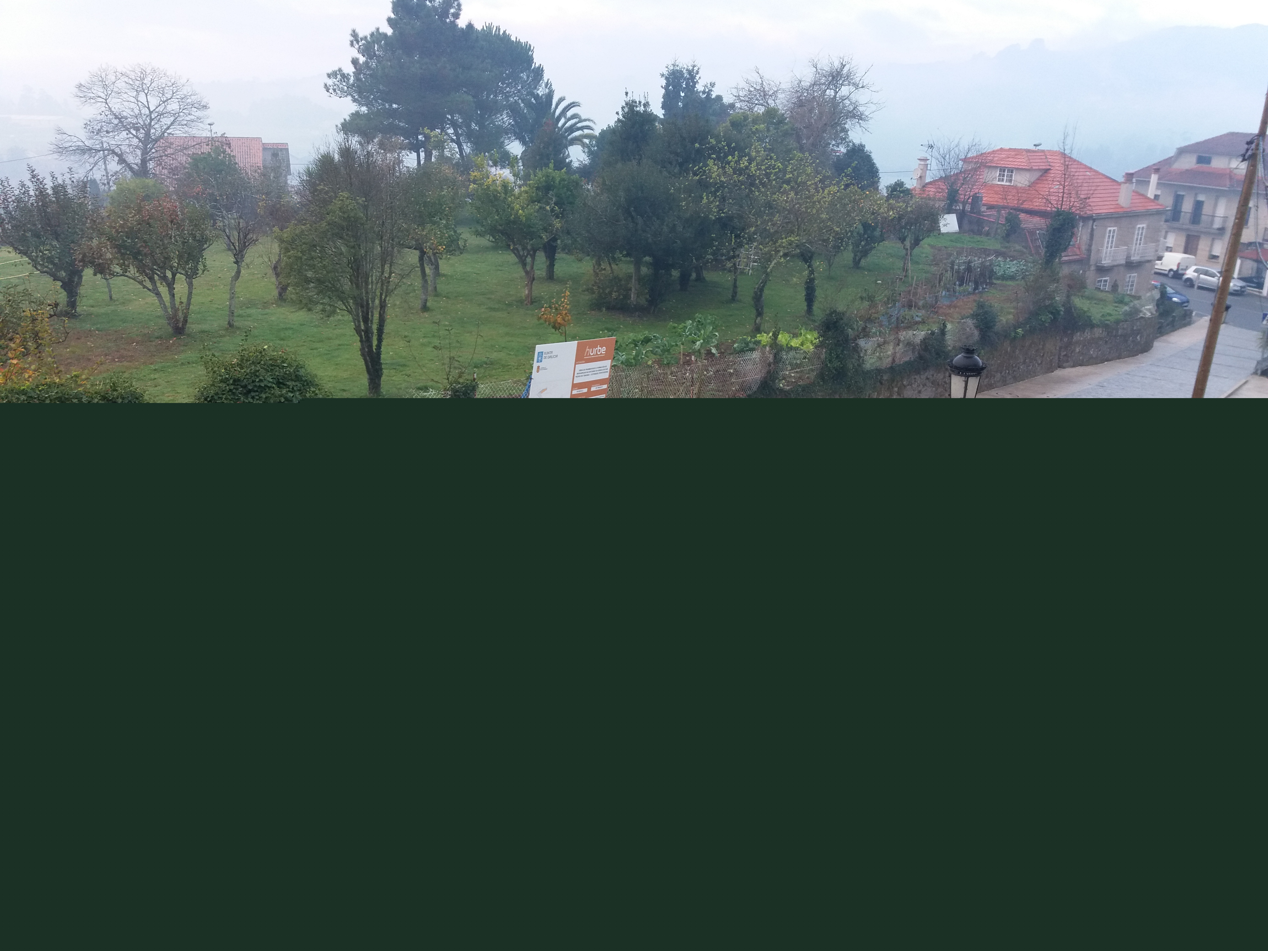 Humanización y formación de beirarrúas no entorno da igrexa de San Pedro de Tenorio.